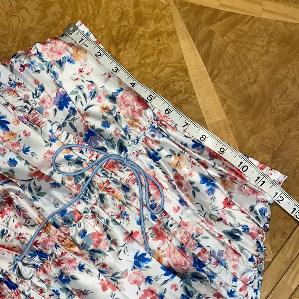 NWOT!! For Love & Lemons Juliet White Floral Mini Skirt Size XS - Picture 6 of 11